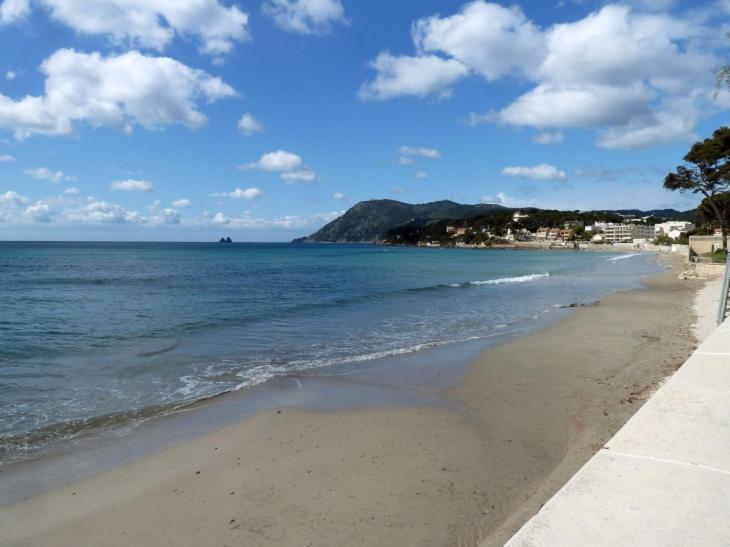 Les Bois Flottes . Plage De La Verne La Seyne-sur-Mer Exteriör bild